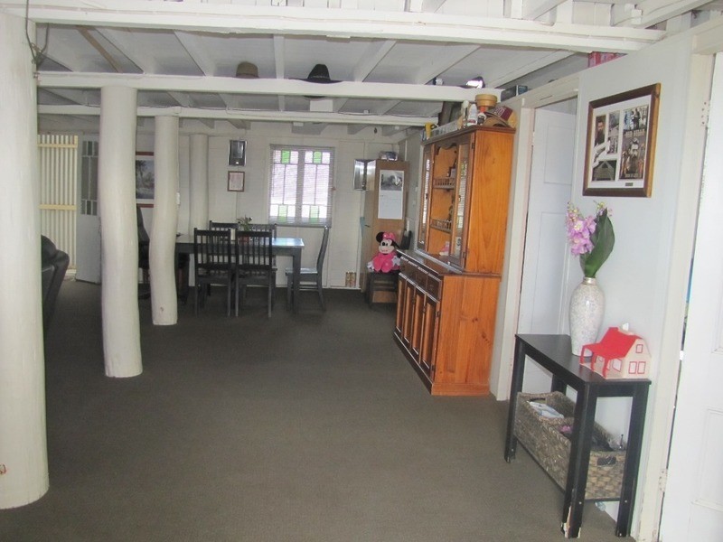 721 Mount Larcom Bracewell Road, Machine Creek QLD 4695