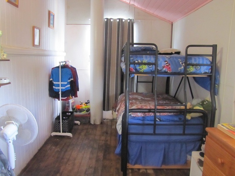 721 Mount Larcom Bracewell Road, Machine Creek QLD 4695