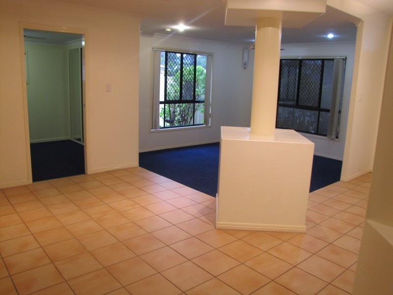 New Auckland QLD 4680