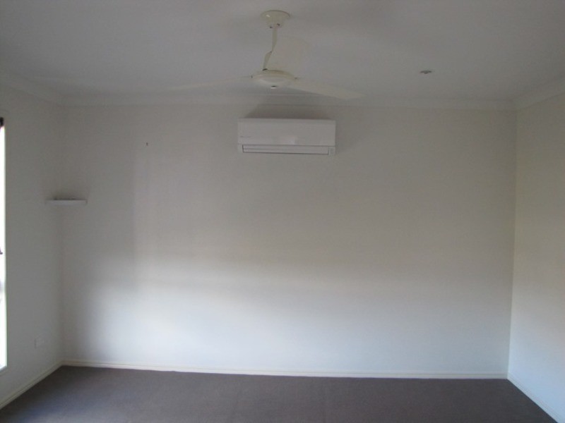 8 Central Avenue, Calliope QLD 4680