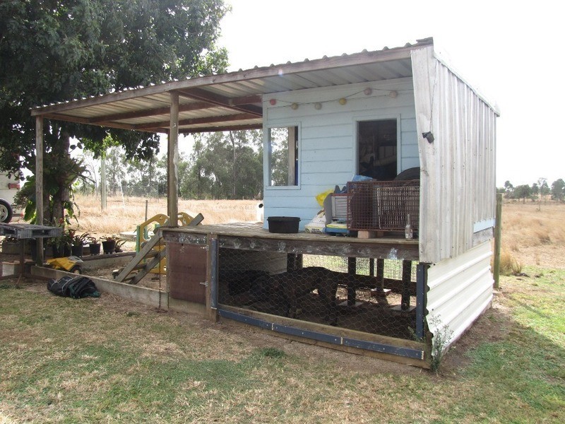 655 Mount Larcom Bracewell Road, Mount Larcom QLD 4695