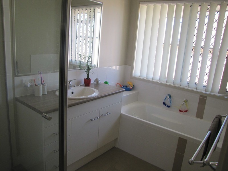 5 Woodward Avenue, Calliope QLD 4680