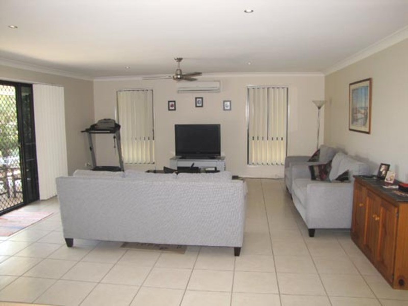 7 Carol Jones Place, Calliope QLD 4680