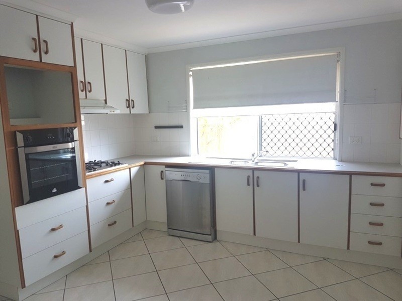 79 J Hickey Avenue, Clinton QLD 4680