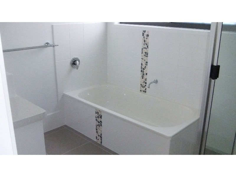 1 Central Avenue, Calliope QLD 4680