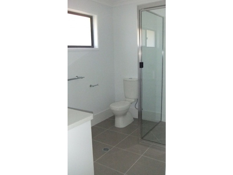 1 Central Avenue, Calliope QLD 4680