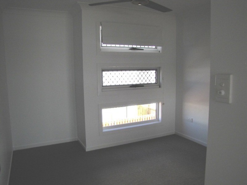 4/2 Harmony Drive, Clinton QLD 4680