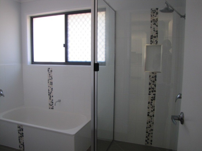 1 Central Avenue, Calliope QLD 4680