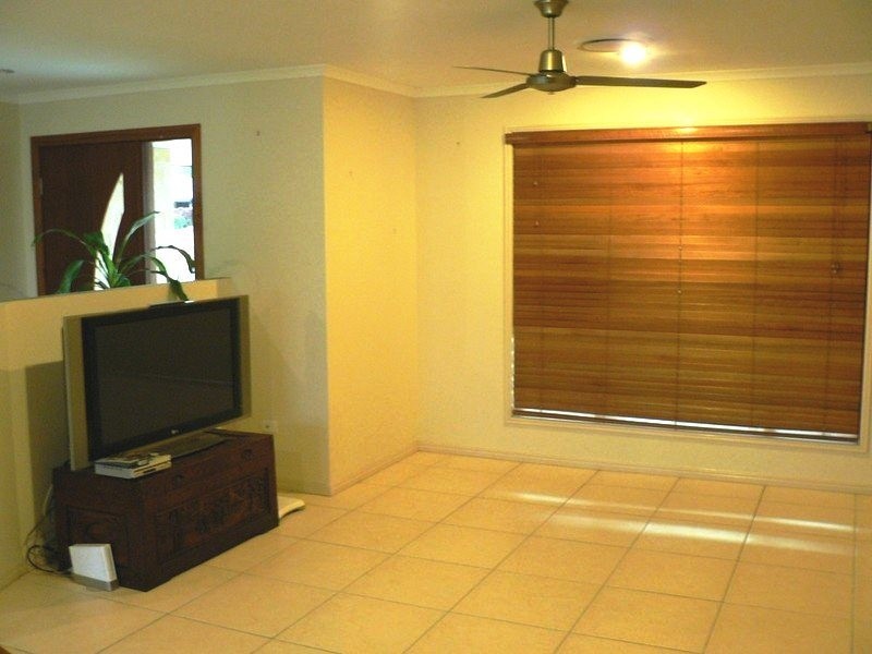 35 Dedekind Avenue, Benaraby QLD 4680