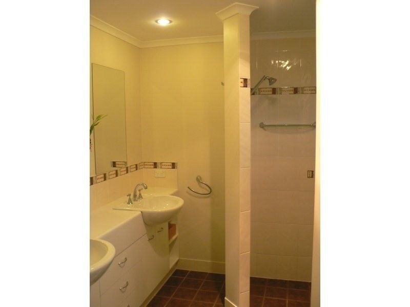35 Dedekind Avenue, Benaraby QLD 4680