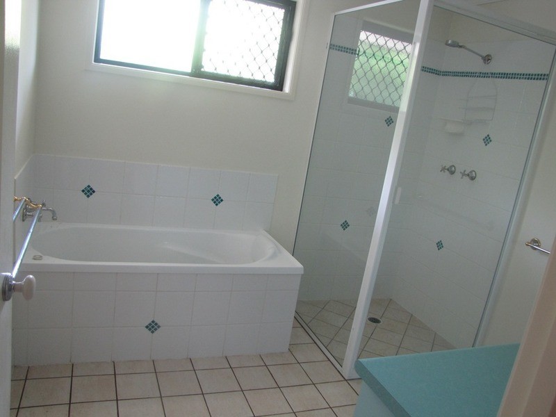 16 Melbourne Court, Calliope QLD 4680