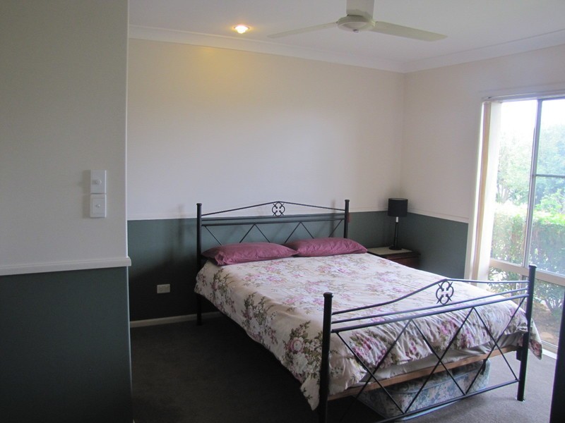 637 The Narrows Road, Mount Larcom QLD 4695