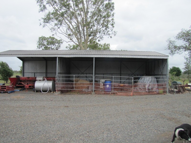 637 The Narrows Road, Mount Larcom QLD 4695