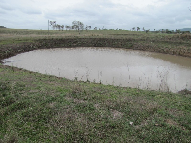 637 The Narrows Road, Mount Larcom QLD 4695