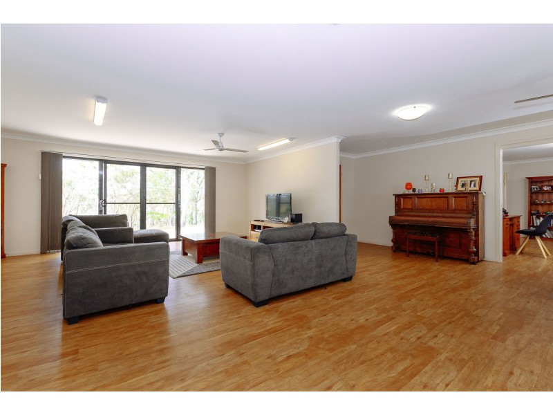 8 Little Street, Calliope QLD 4680