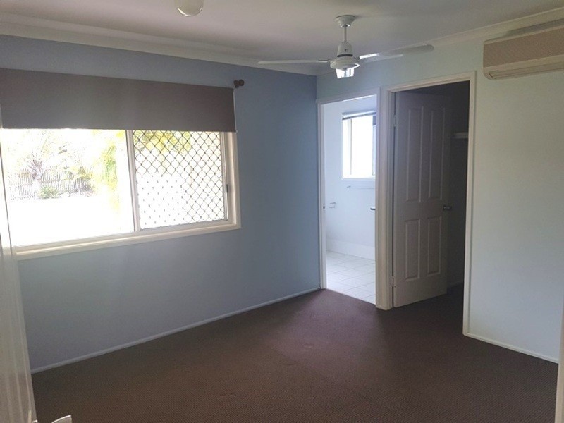 79 J Hickey Avenue, Clinton QLD 4680