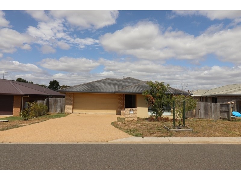17 Oxford Street, Calliope QLD 4680