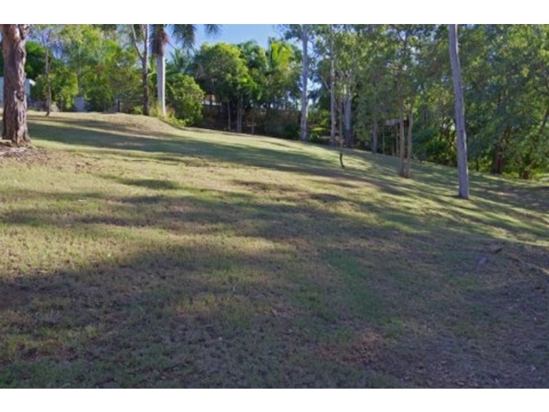 15 Helen Crescent, Wurdong Heights QLD 4680