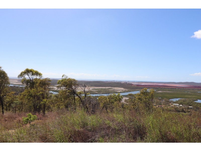 92 Meyer Road, O’connell QLD 4680