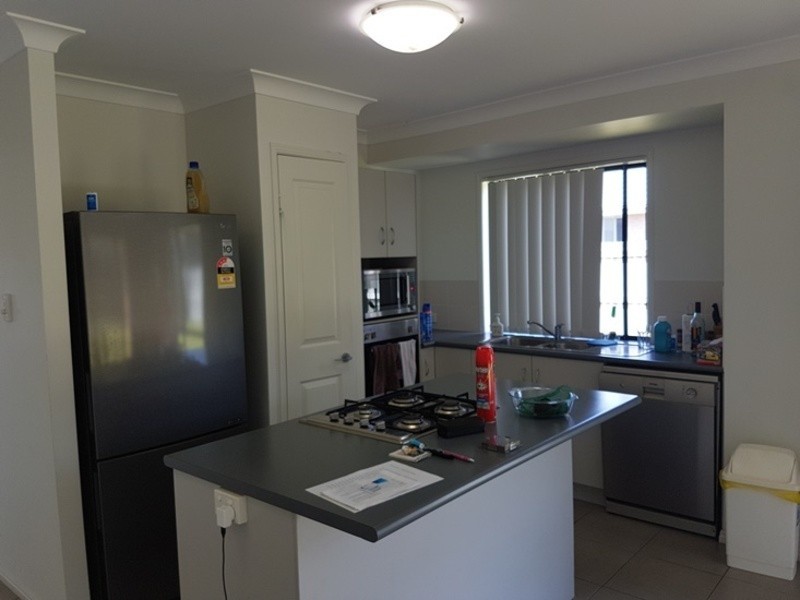 6 Beatle Parade, Calliope QLD 4680