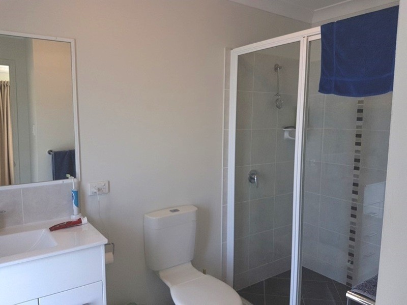 6 Beatle Parade, Calliope QLD 4680