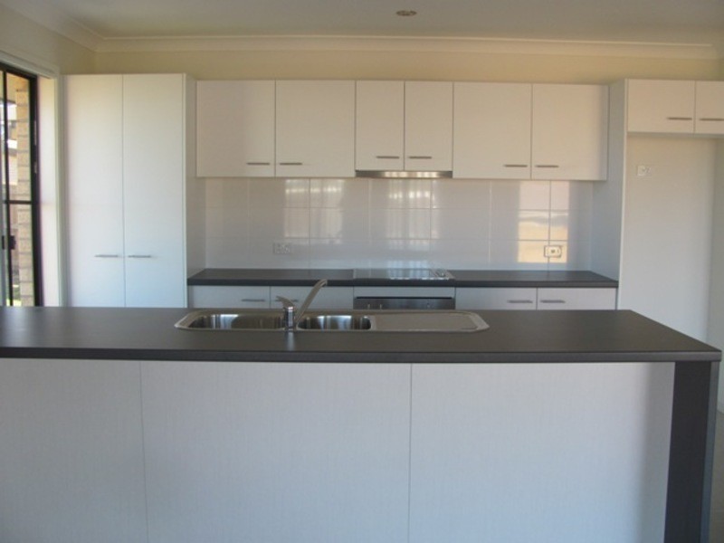 30 Woodward Avenue, Calliope QLD 4680