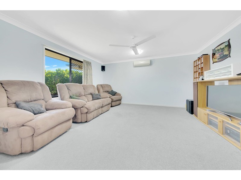 9 Trudy Ave, Calliope QLD 4680
