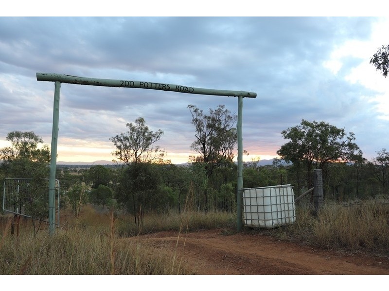 200 Potters Road, Wooderson QLD 4680