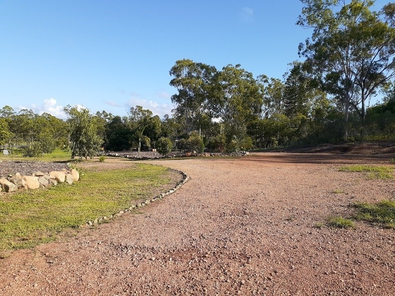 8 Haddock Drive, Burua QLD 4680