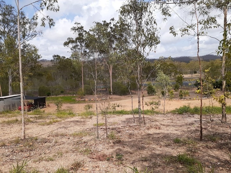 8 Haddock Drive, Burua QLD 4680