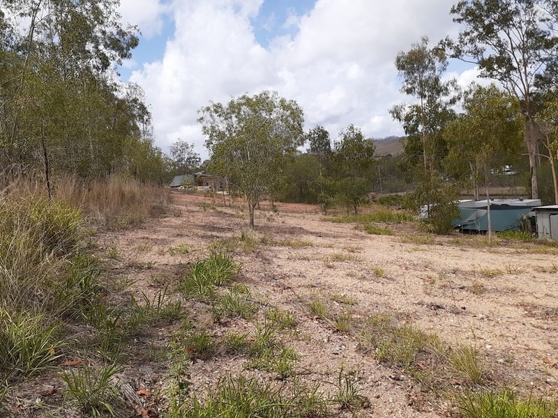 8 Haddock Drive, Burua QLD 4680