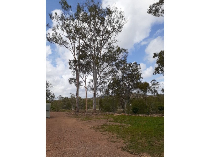 8 Haddock Drive, Burua QLD 4680