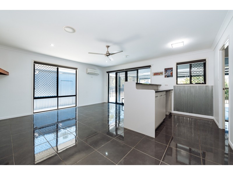 3623 Dawson Highway, Wooderson QLD 4680