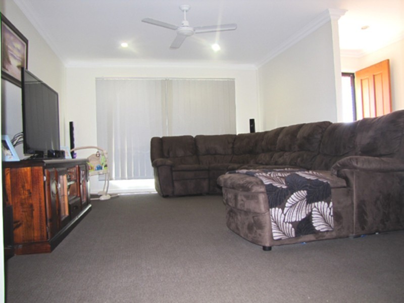 12 Hawkesbury Road, Calliope QLD 4680