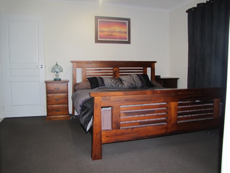 12 Hawkesbury Road, Calliope QLD 4680