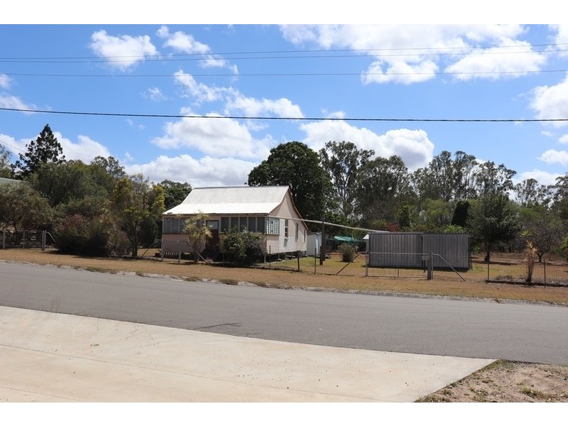 18 Chapman Street, Miriam Vale QLD 4677
