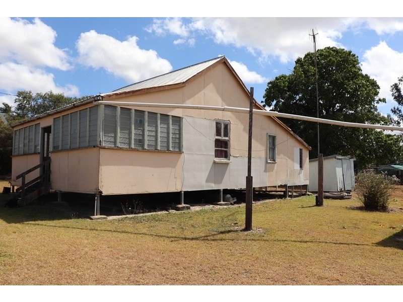 18 Chapman Street, Miriam Vale QLD 4677