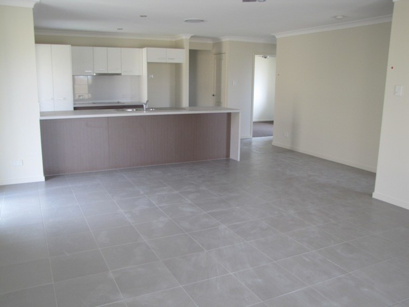 26 Canal Street, Calliope QLD 4680