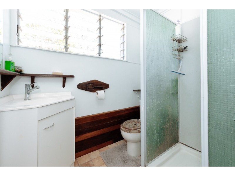 4307 Dawson Highway, Wooderson QLD 4680