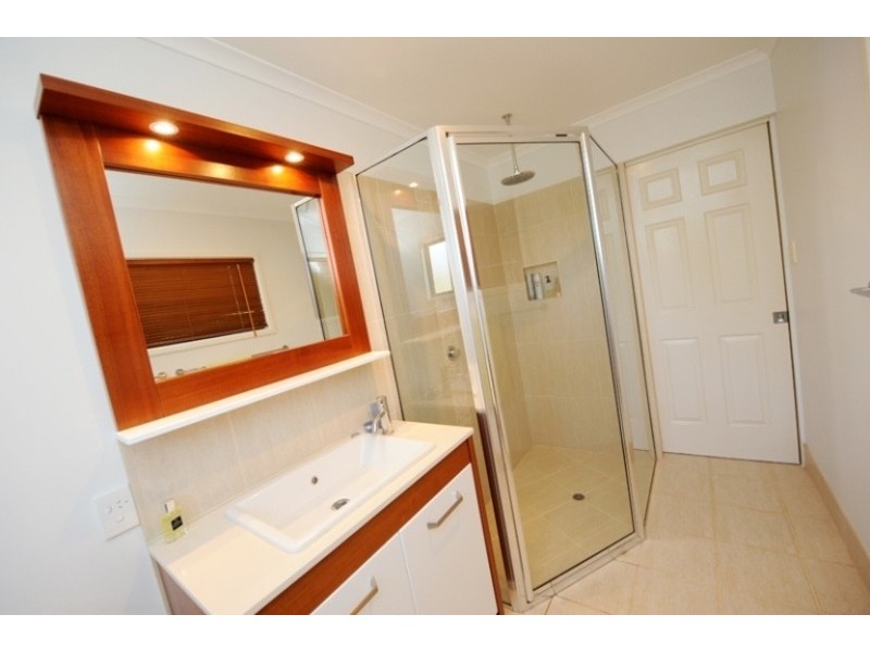 20 Yalkarra Crescent, Wurdong Heights QLD 4680