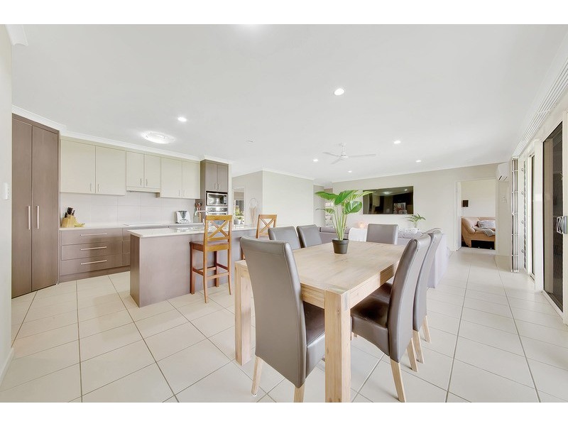 5 Beatle Parade, Calliope QLD 4680