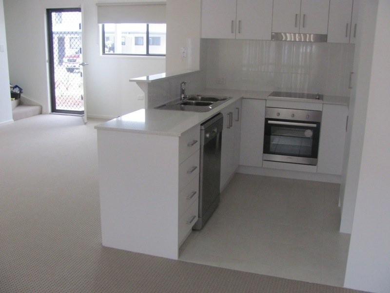 4/15 Morris Avenue, Calliope QLD 4680