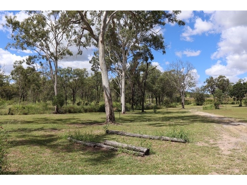 3735 Dawson Highway, Wooderson QLD 4680