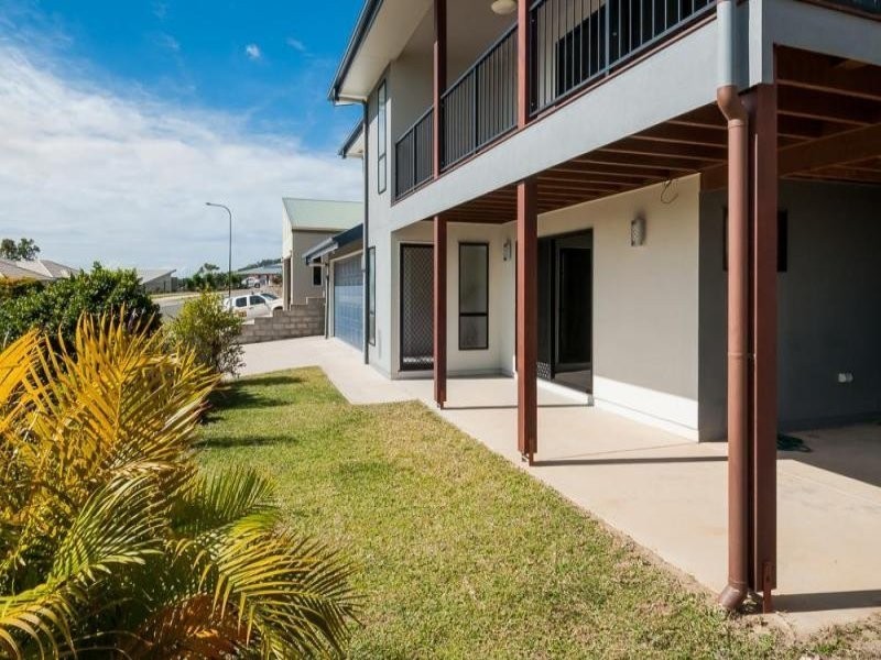 8 Koowin Drive, Kirkwood QLD 4680