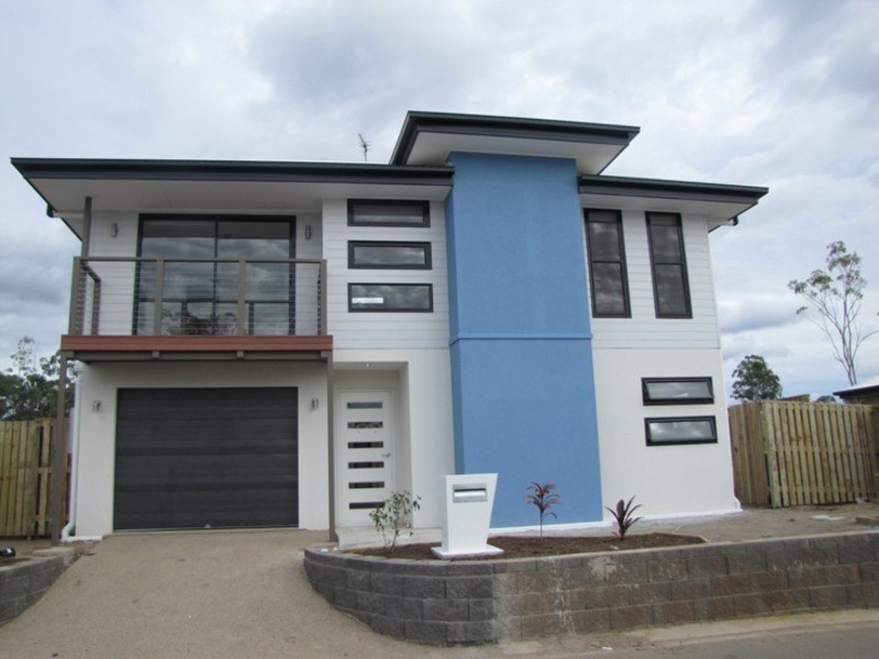 1/1 Wedgetail Road, Clinton QLD 4680