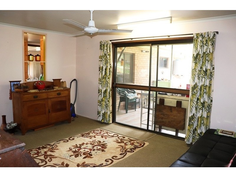 14 King George Street, Mount Larcom QLD 4695