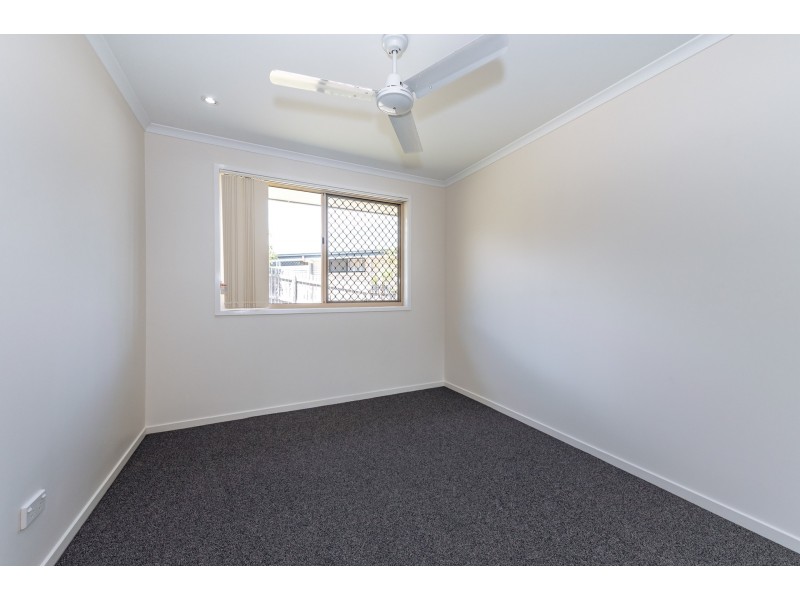 11 Eugenie Court, Glen Eden QLD 4680