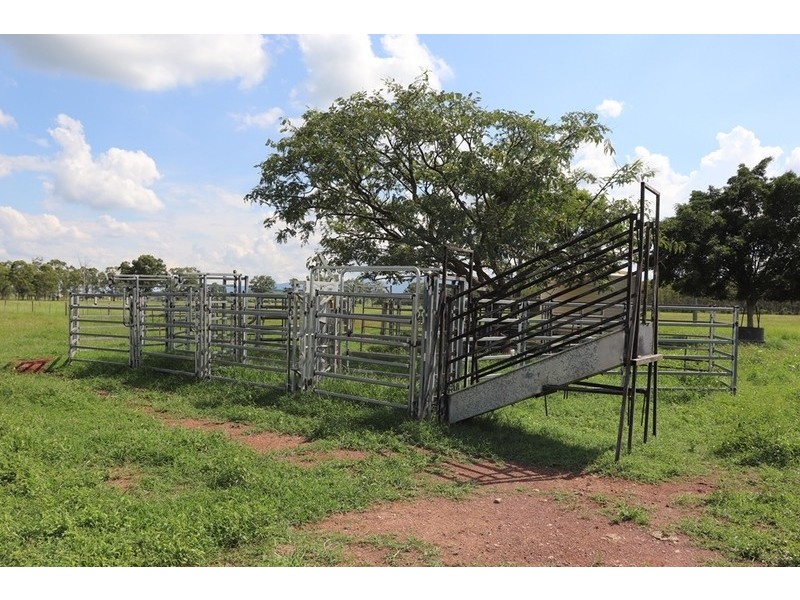 119 Dunnetts Road, Bracewell QLD 4695