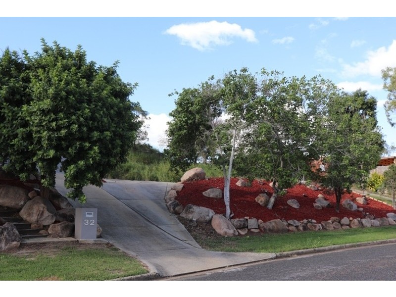 32 Kylee Crescent, Calliope QLD 4680