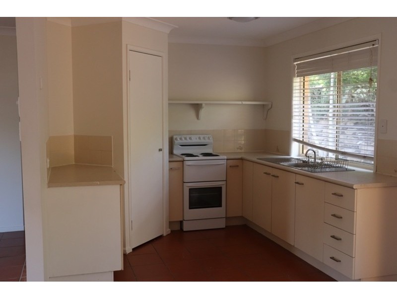 32 Kylee Crescent, Calliope QLD 4680